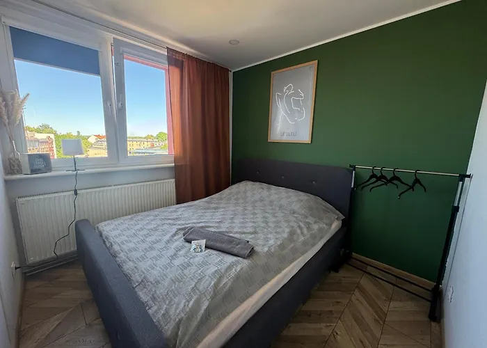 Apartamentsbymatyrafa-xiii דירה